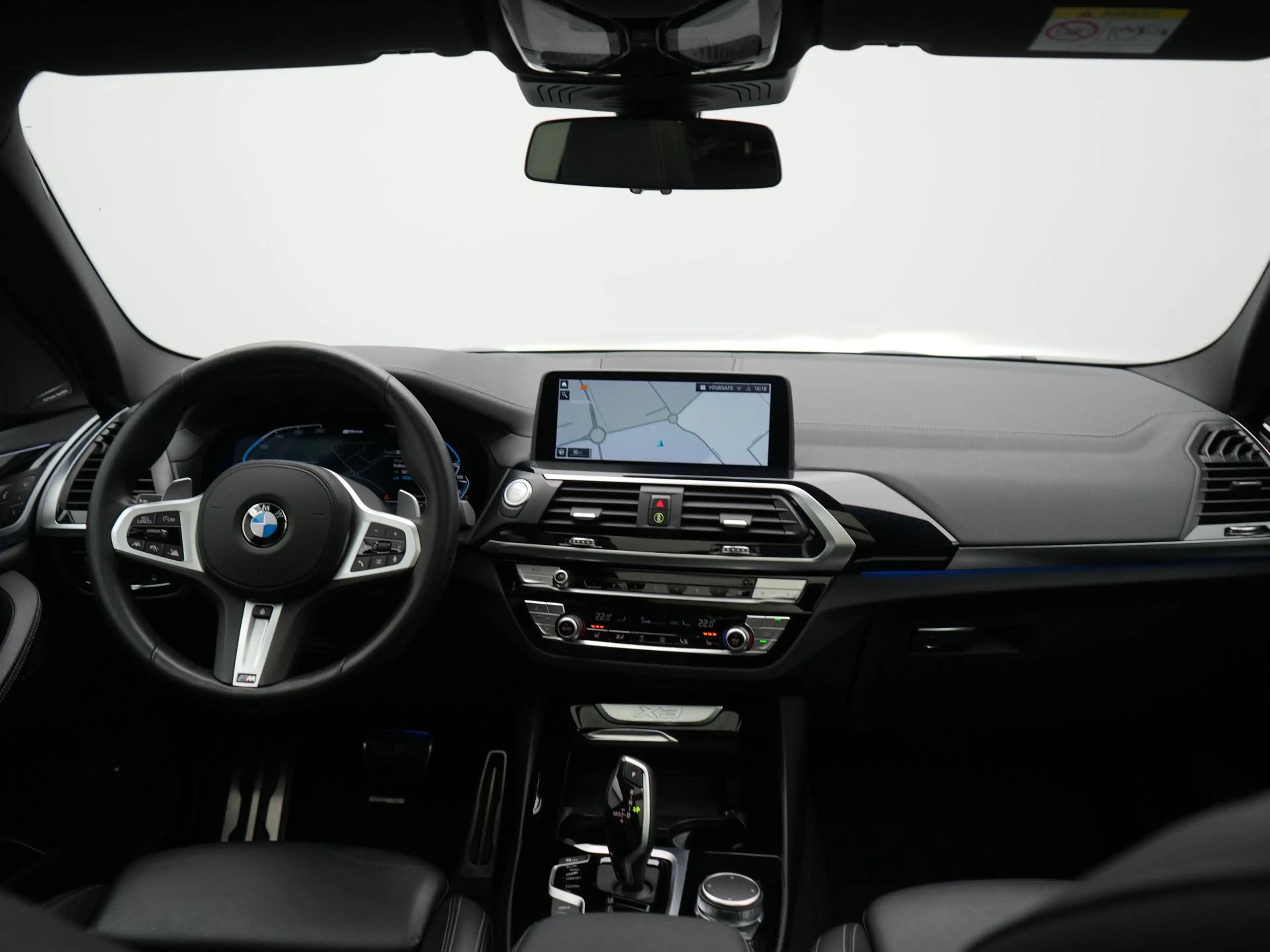 BMW X3 xDrive30e M Sport PHEV 293pk Dealer O.H. | Trekhaa — photo 17