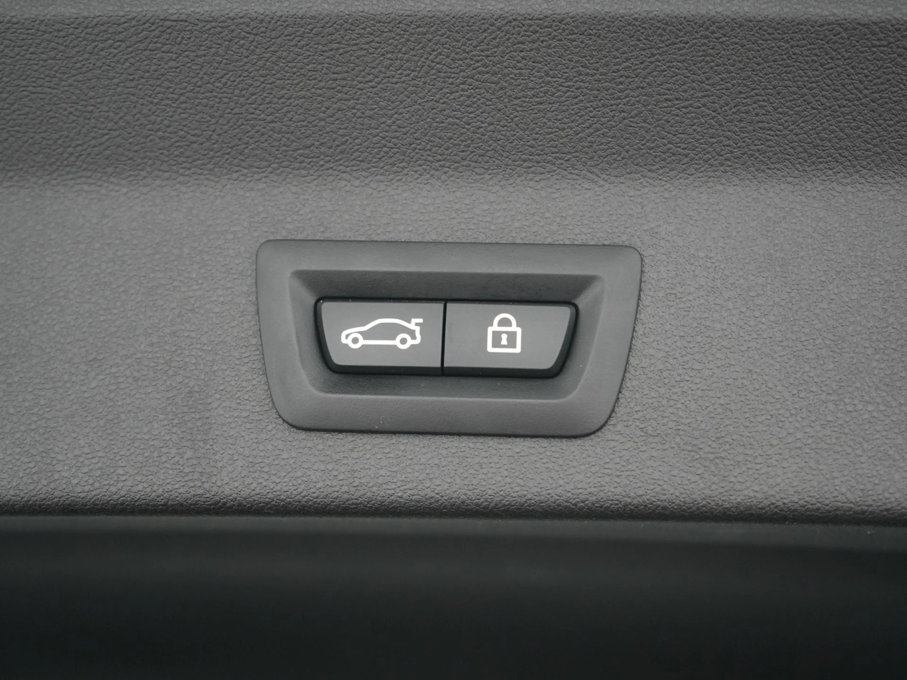 BMW X3 xDrive30e M Sport PHEV 293pk Dealer O.H. | Trekhaa — photo 35