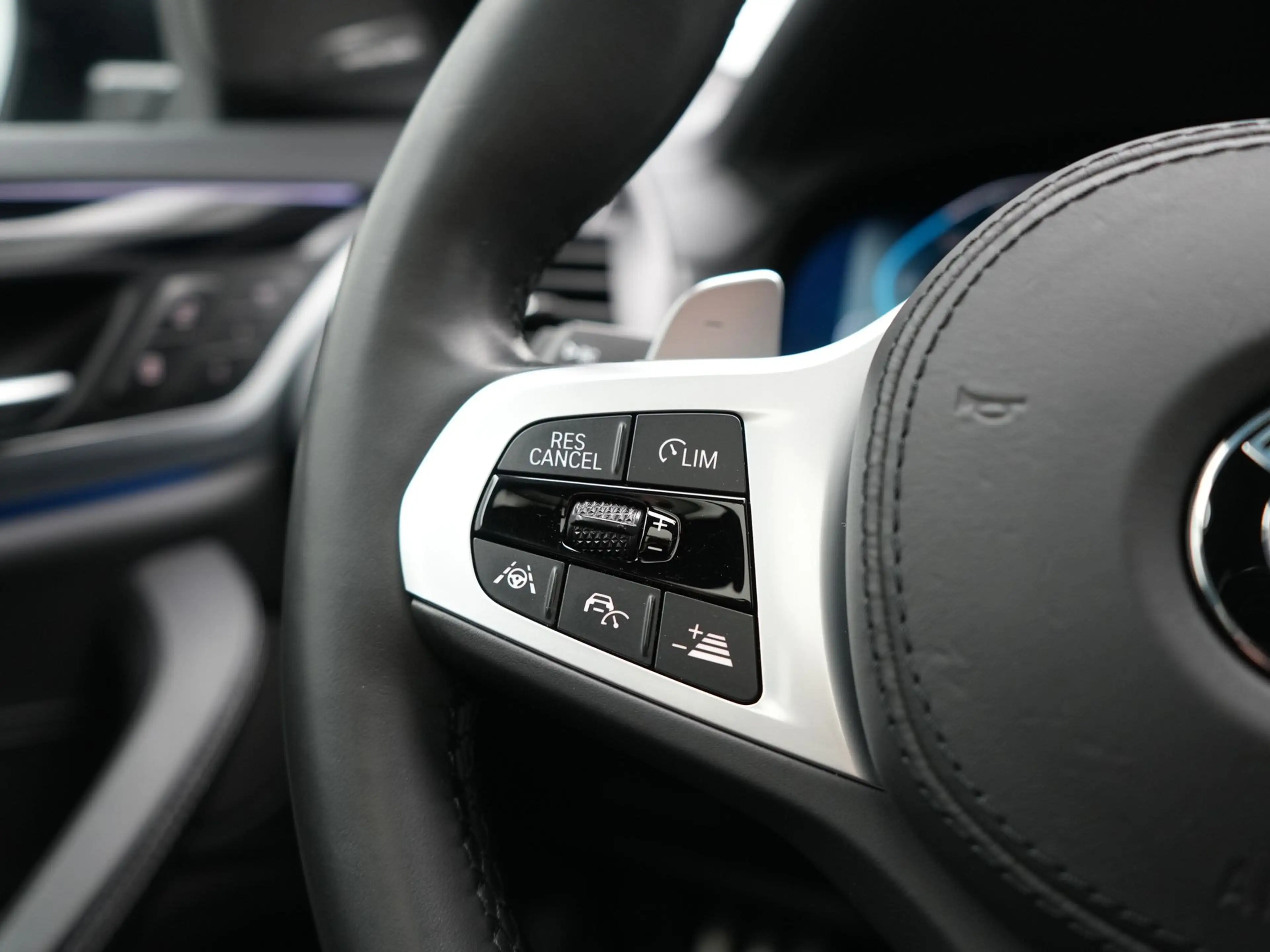 BMW X3 xDrive30e M Sport PHEV 293pk Dealer O.H. | Trekhaa — photo 27
