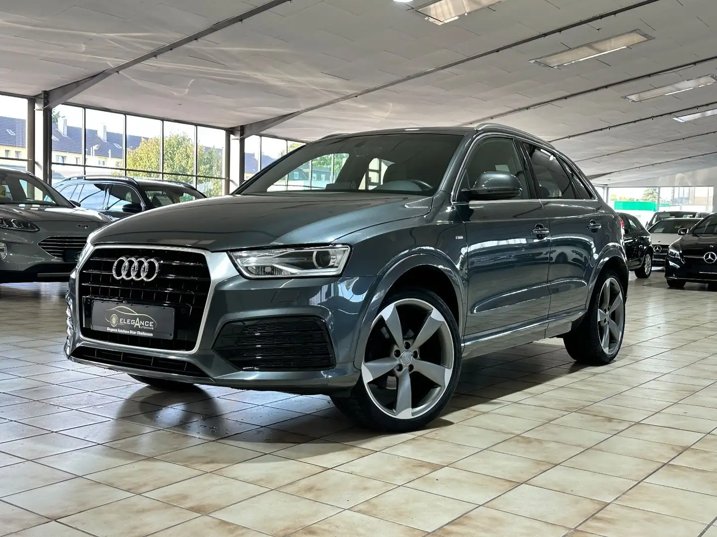 Audi Q3 sport*S-LINE*ROTOR-FELGEN*NAVI*XENON* Grau - 1