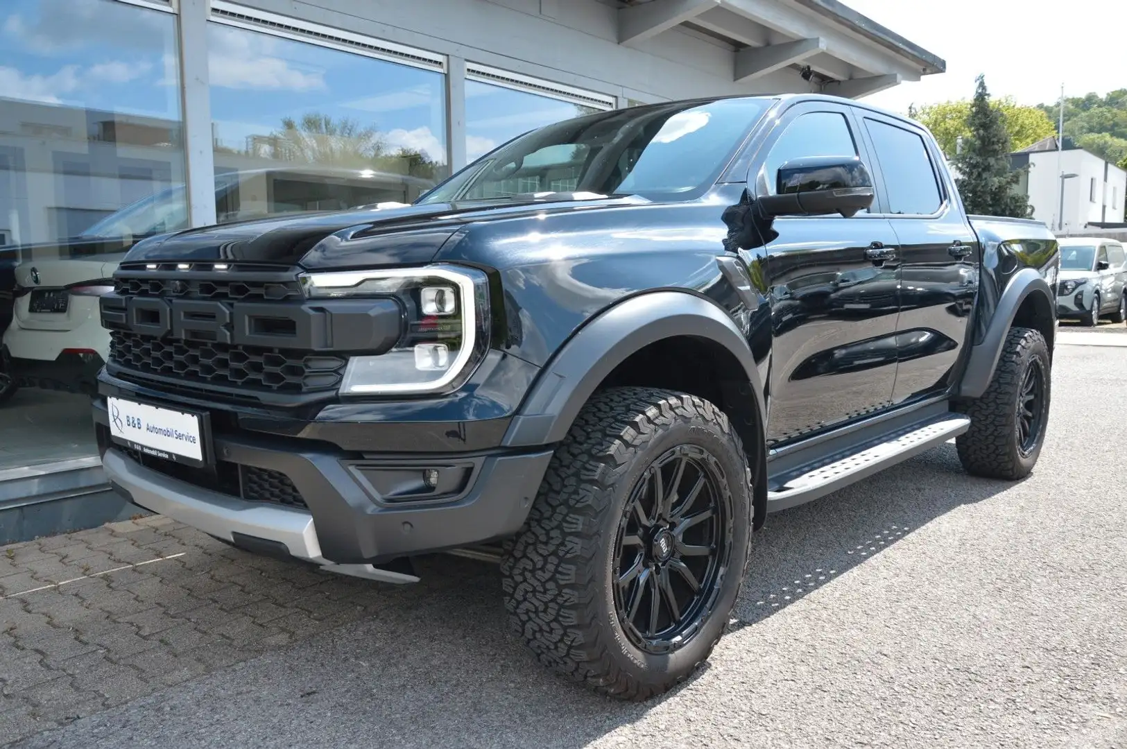 Ford Ranger Schwarz - 1