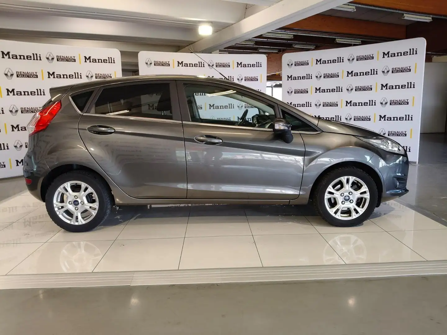 Ford Fiesta Titanium E6 5 Porte 1.4 95cv GPL rif.FK791 Grigio - 2