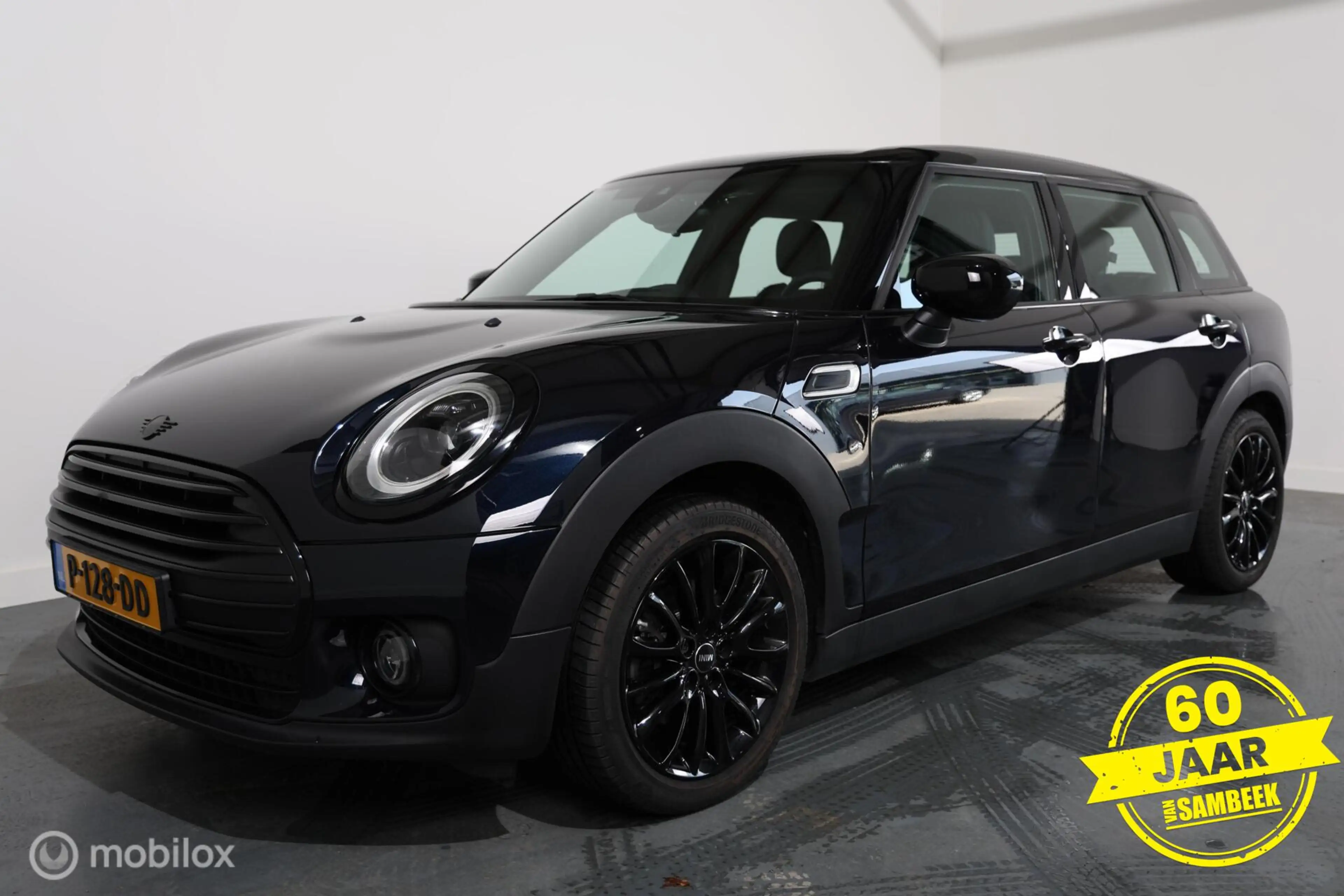 MINI Cooper Clubman 1.5 -STOEL/STUURVERWARMING - NAVI- AIRCO — photo 3
