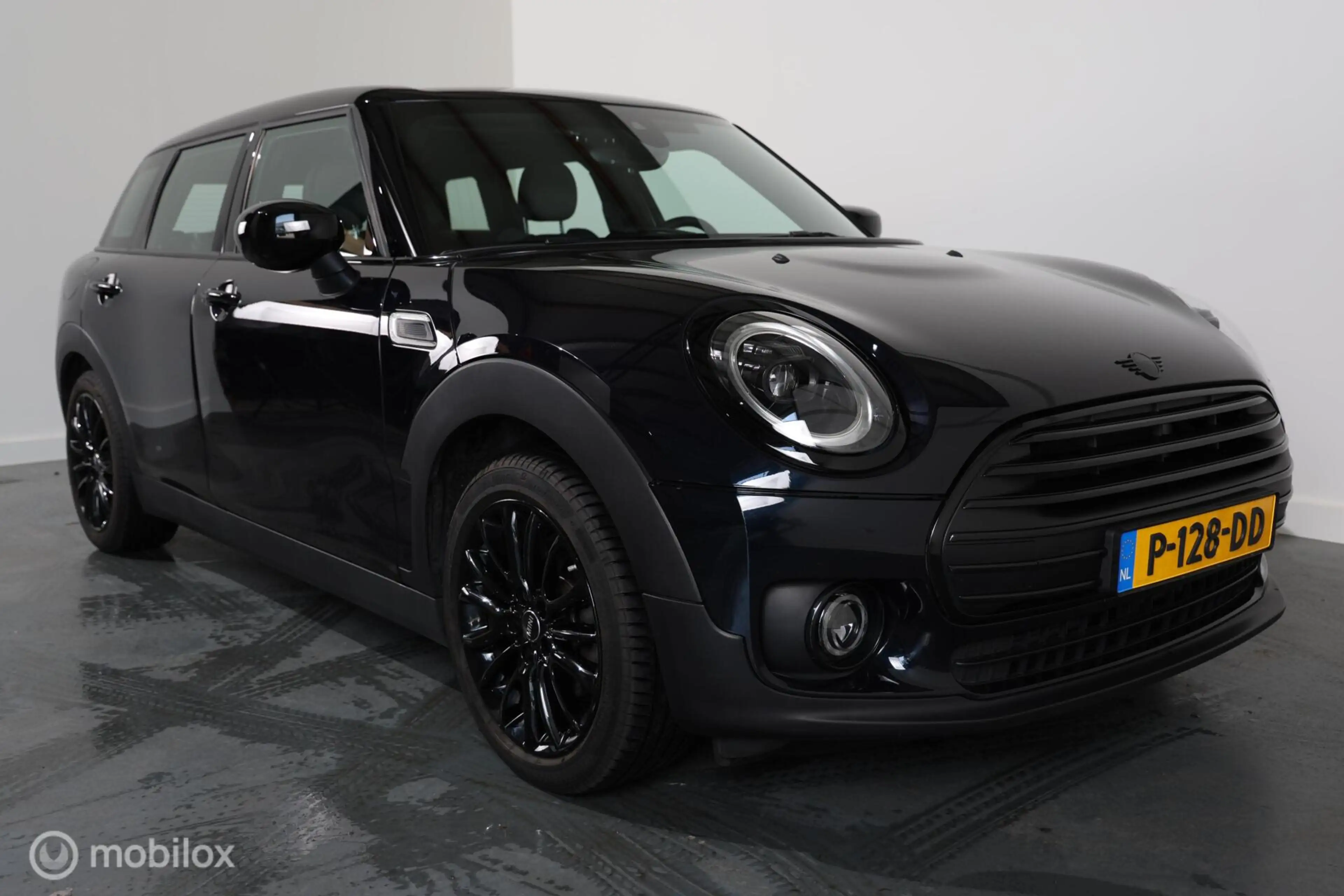 MINI Cooper Clubman 1.5 -STOEL/STUURVERWARMING - NAVI- AIRCO — photo 10