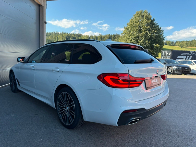 BMW 530 d xDrive Touring M Sport *PANO *HUD *360° ACC — photo 10