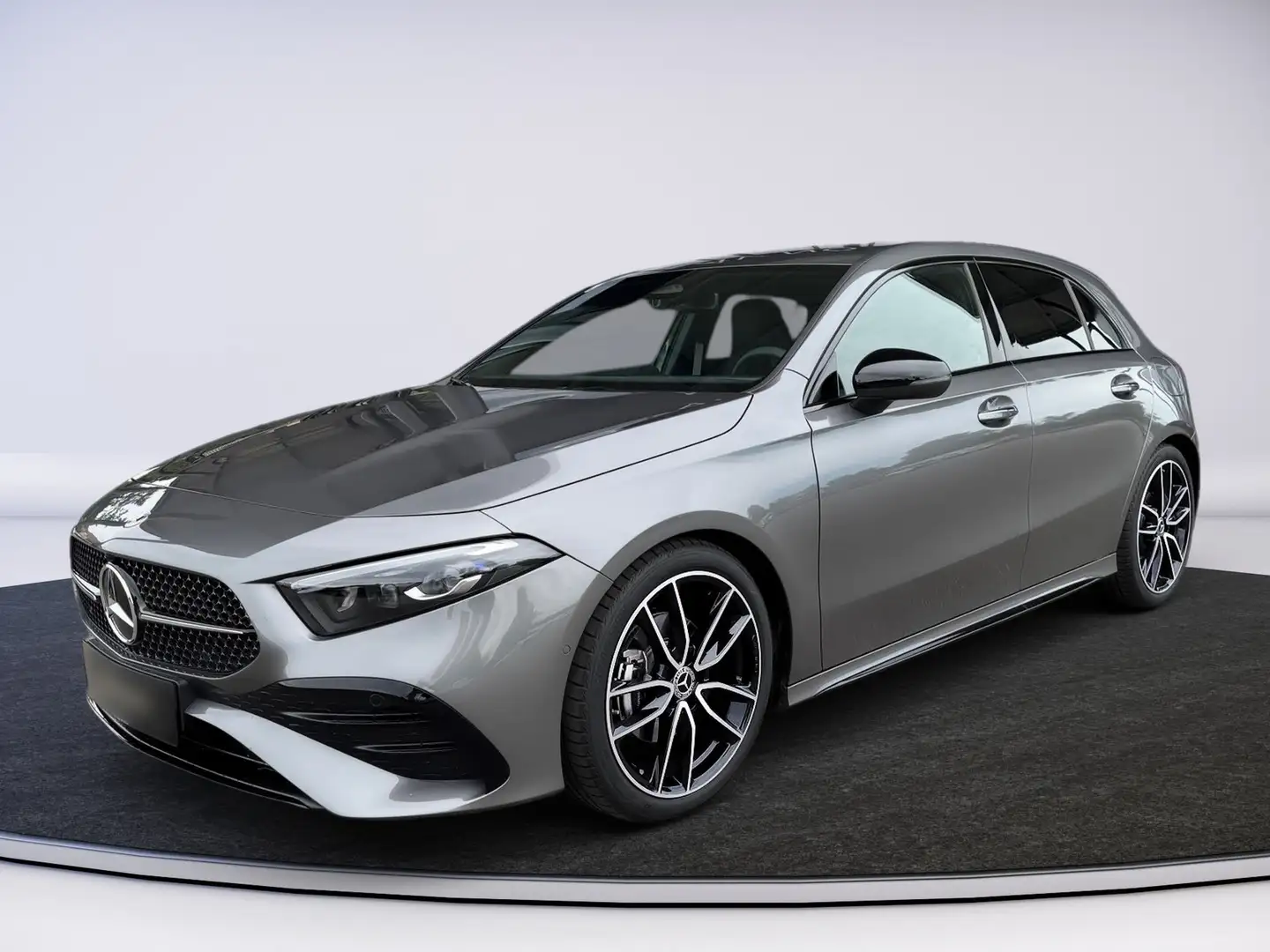 Mercedes-Benz A 180 Kompaktlimousine Ö-E. AMG-Sondermodell Grau - 2