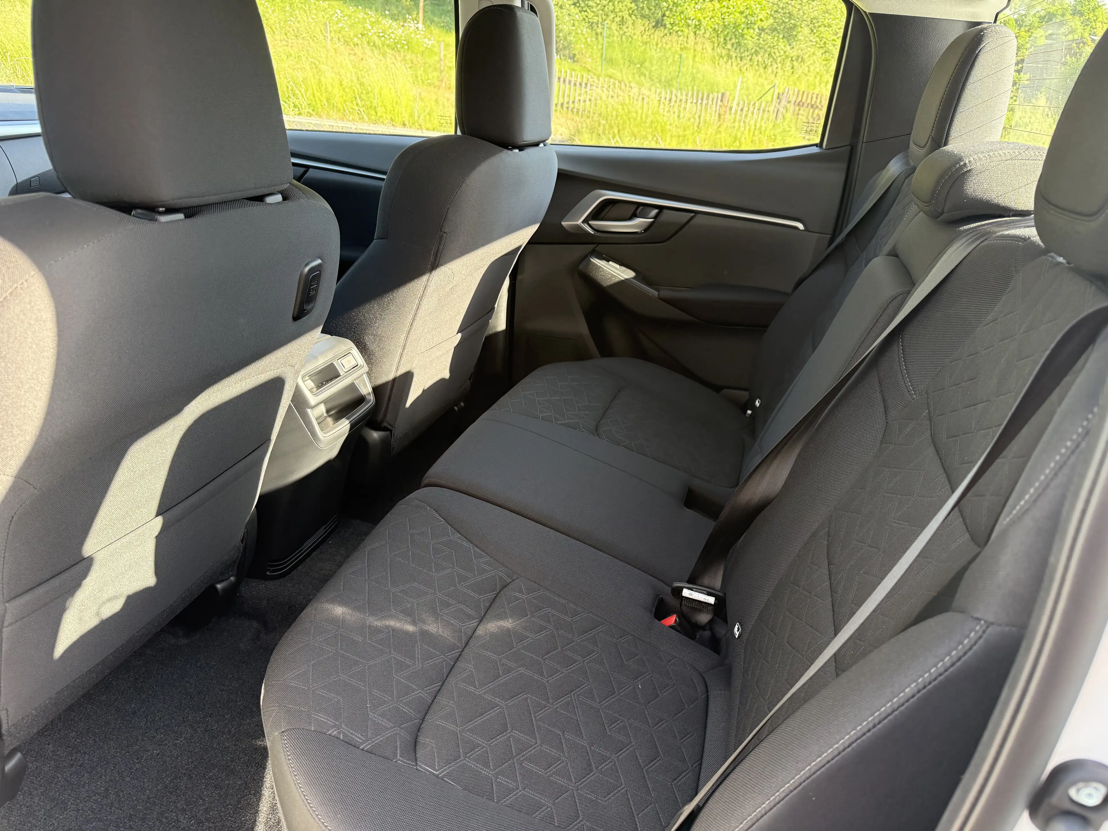 Isuzu D-Max D-Max Double Cab 4WD Autm. LS — photo 6