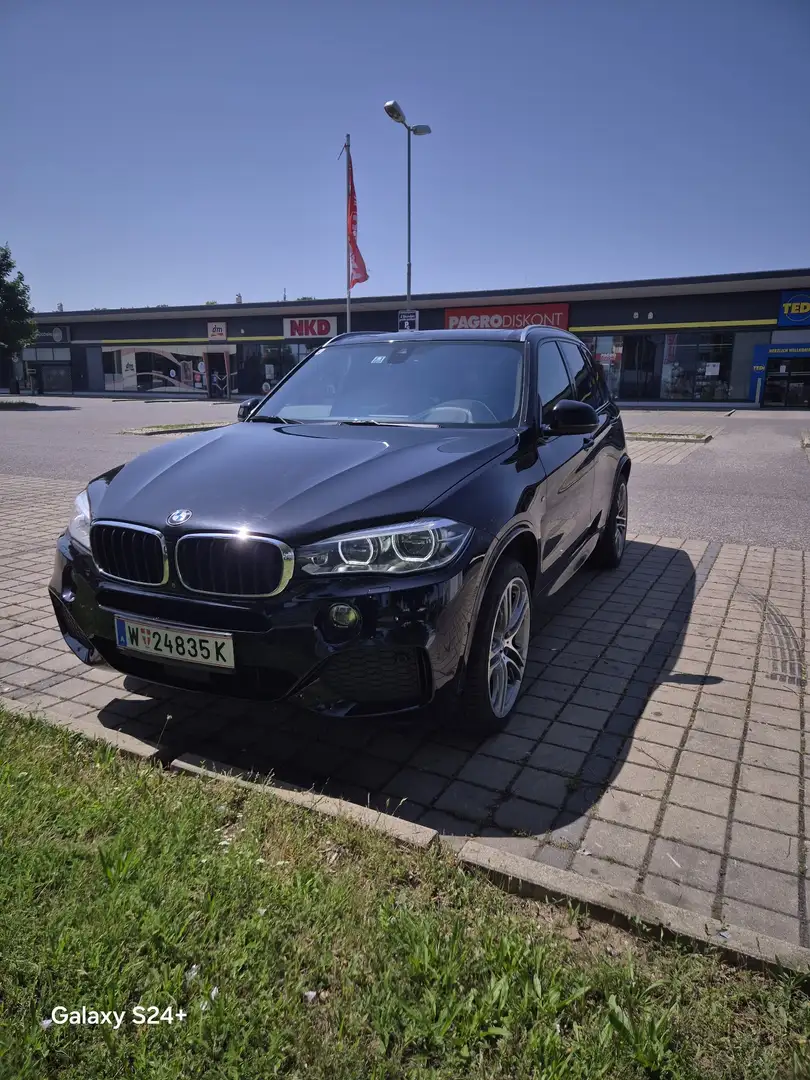 BMW X5 xDrive30d Aut. Schwarz - 1