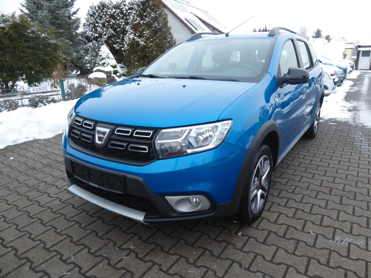 Dacia Logan MCV TCe 90 Stepway Techroad/AHK/HU neu Blau - 1