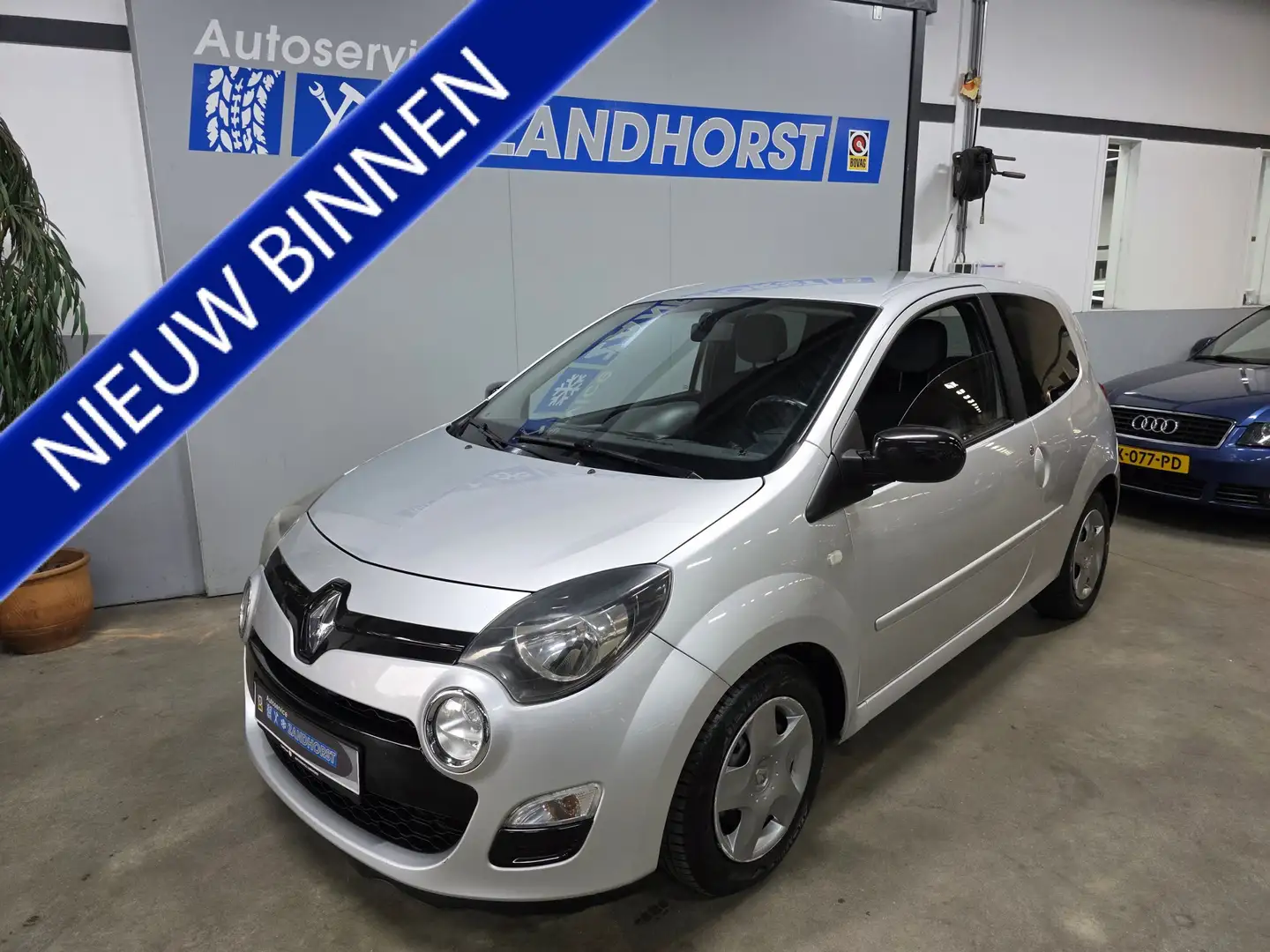 Renault Twingo 1.2 16V Collection Grijs - 1
