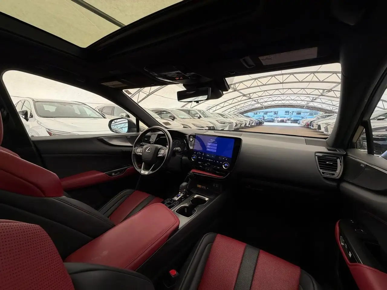 Lexus NX снимка Lexus NX