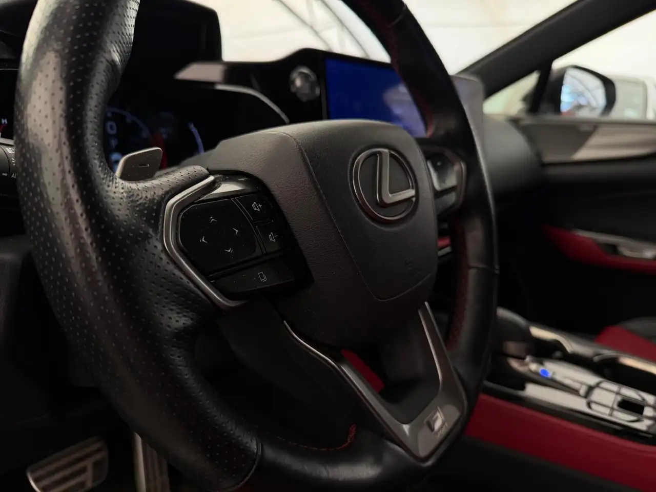 Lexus NX снимка Lexus NX