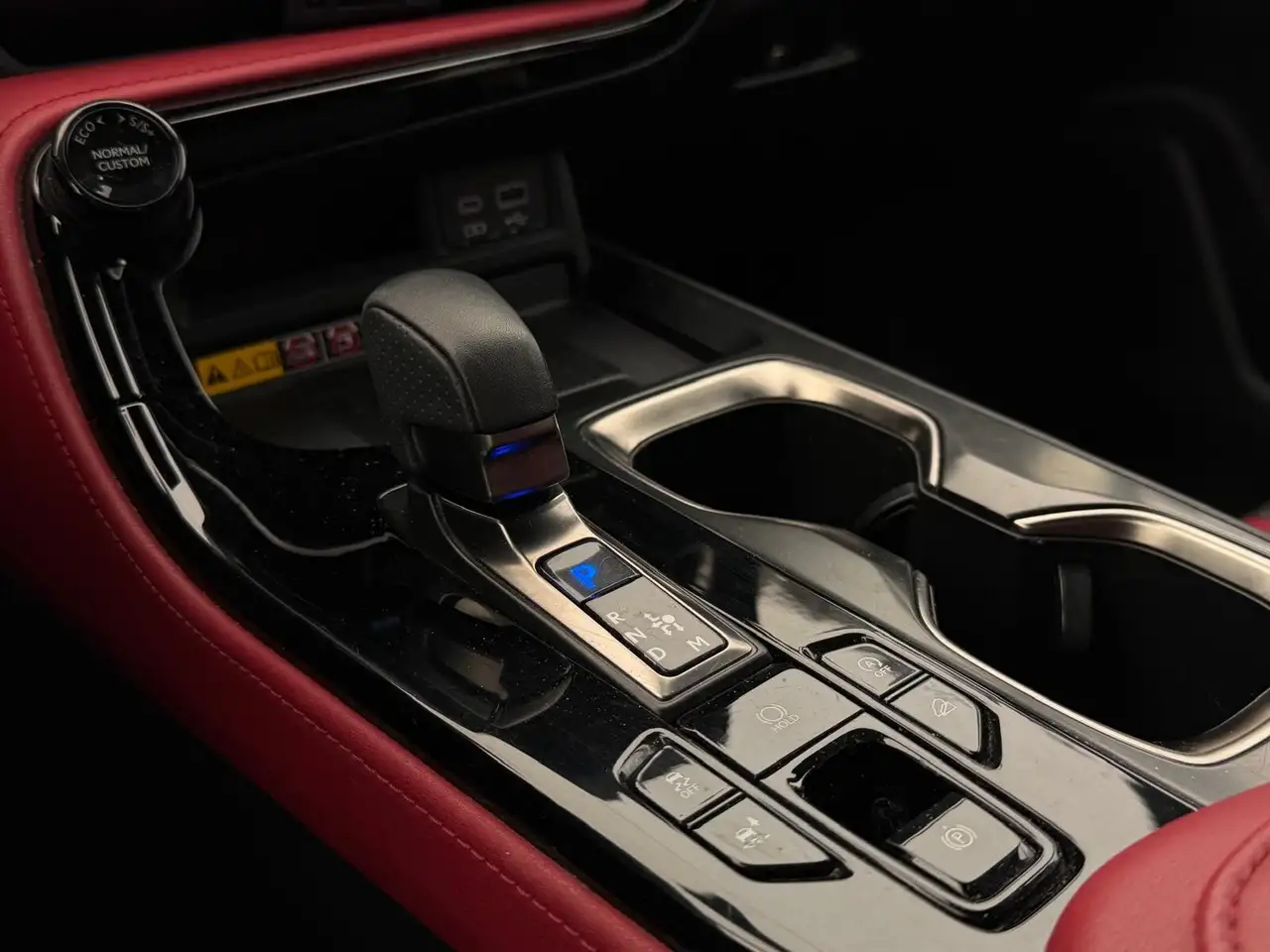 Lexus NX снимка Lexus NX