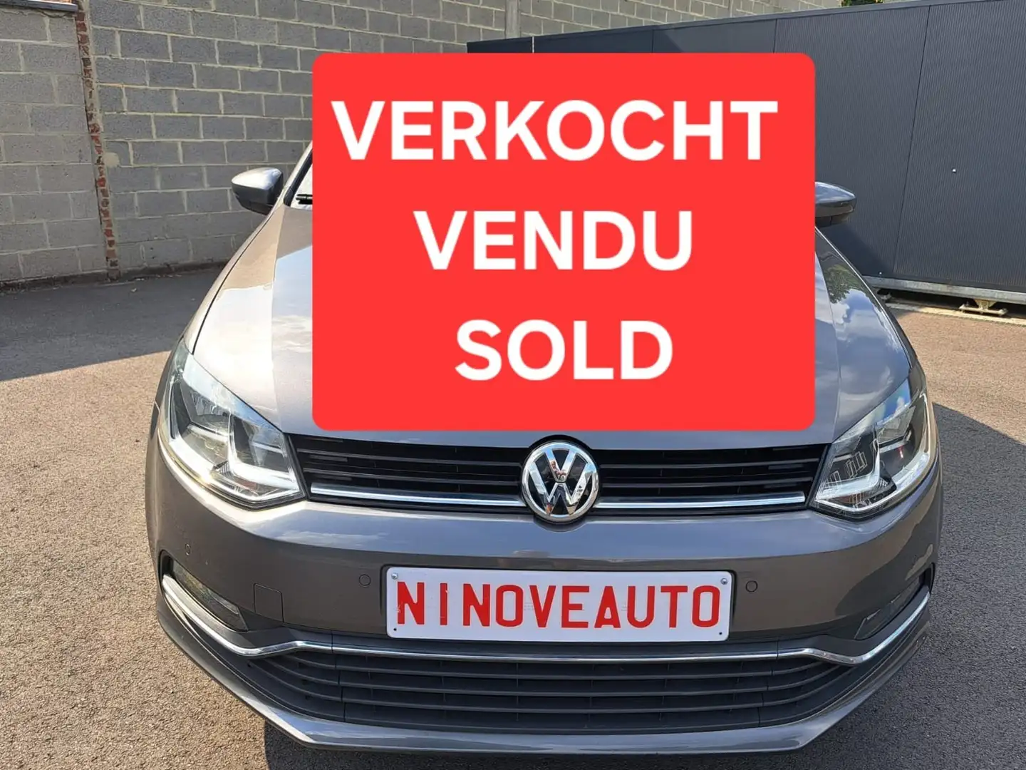 Volkswagen Polo Polo 1.2 TSI ALLSTAR*S&S NAVI AIRCO PARKPILO* Gris - 1
