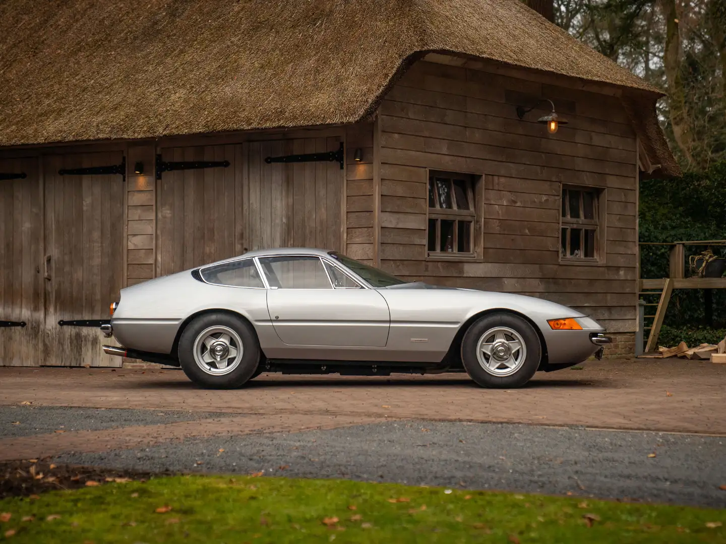 Ferrari 365 GTB/4 Daytona Plexiglas | Concours condition | Cla Gris - 1