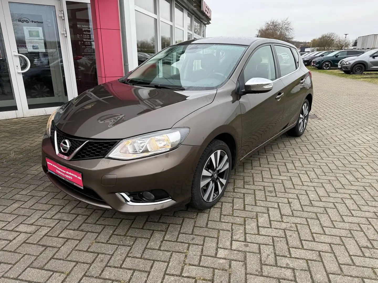 Nissan Pulsar 1.2 DIG-T 6MT Acenta Braun - 1