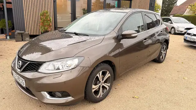 Nissan Pulsar Acenta,Automatik,Rückfahrkamera.