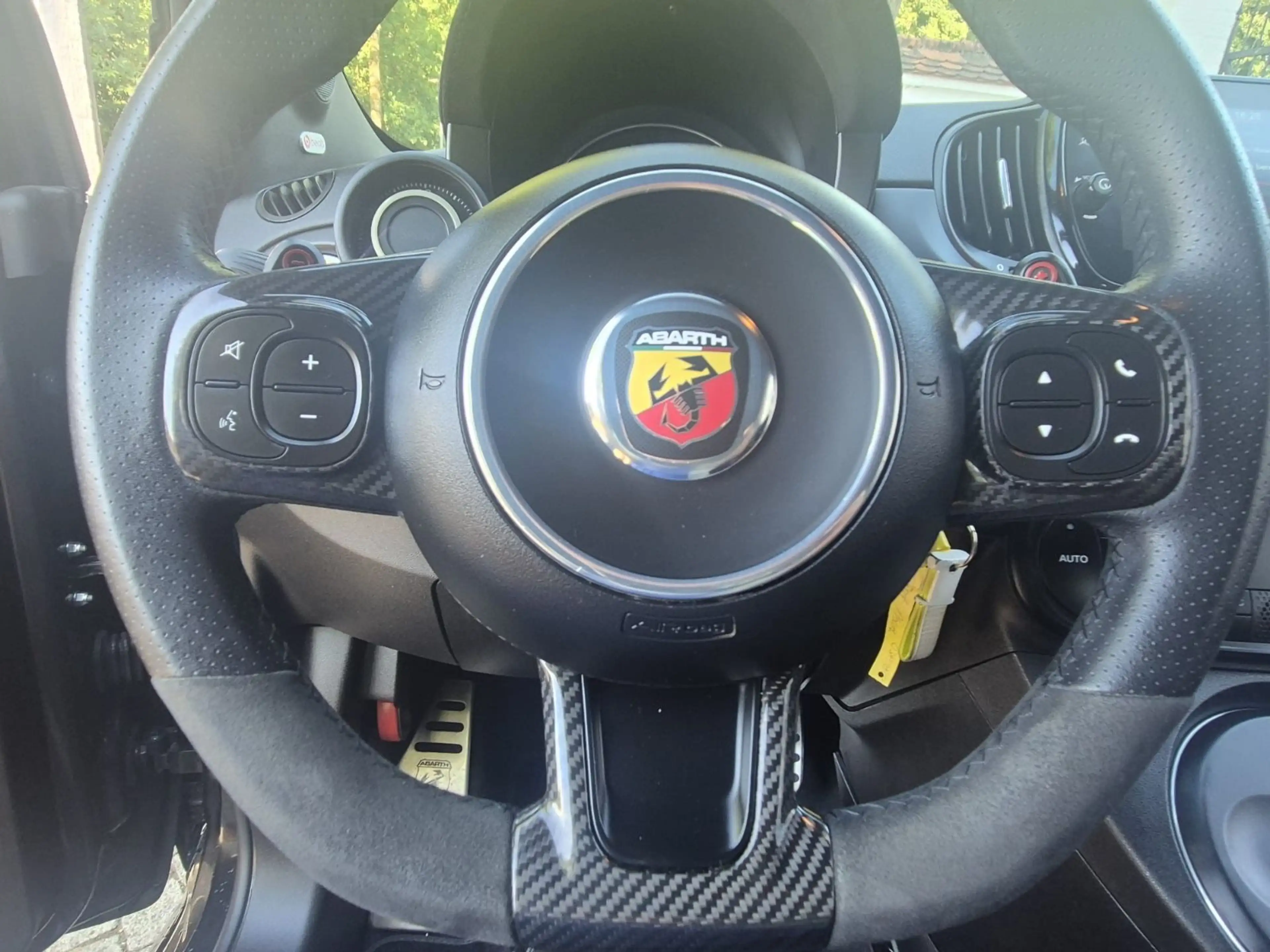 Abarth 695 — photo 12