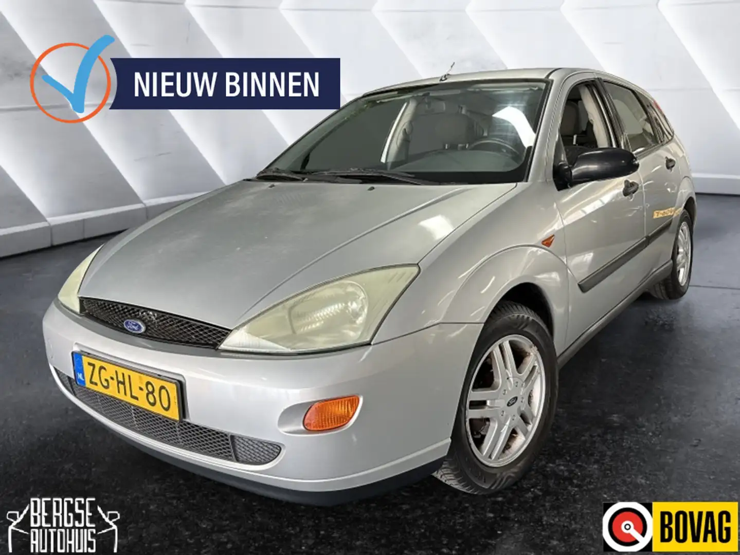 Ford Focus 1.6 16V Trend Inruilknaller! Gris - 1