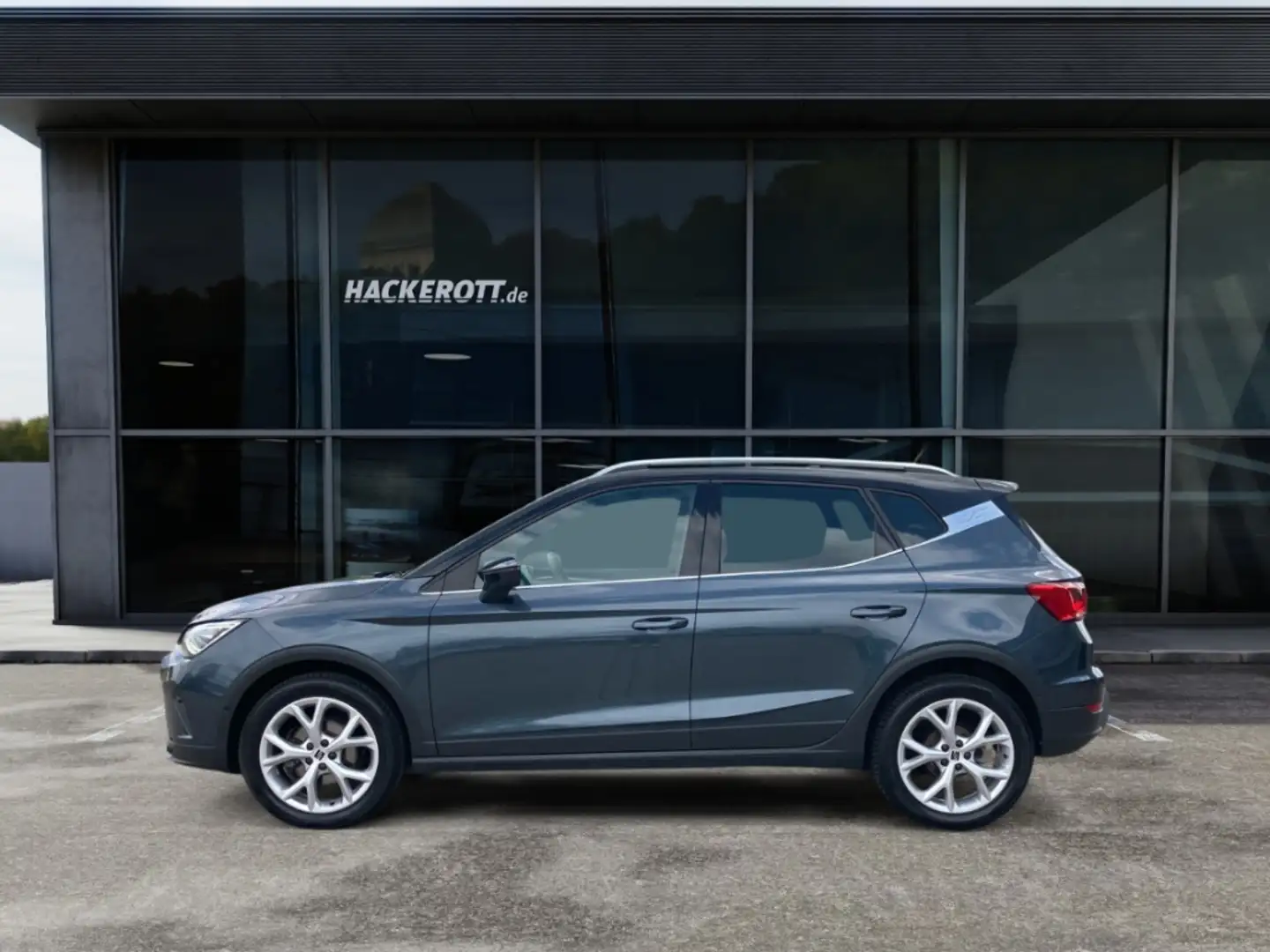 SEAT Arona BEATS FR 1.0 TSI DSG LED Navi Tempomat Rückfahrkam Grau - 2
