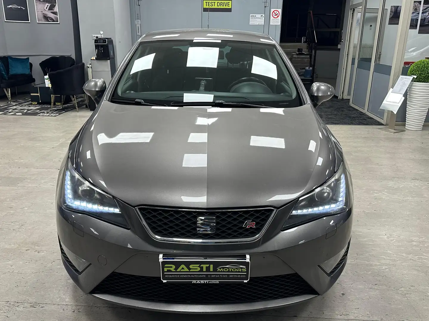 SEAT Ibiza Ibiza IV 2012 Berlina 5p 1.2 tsi FR 86cv Gris - 2