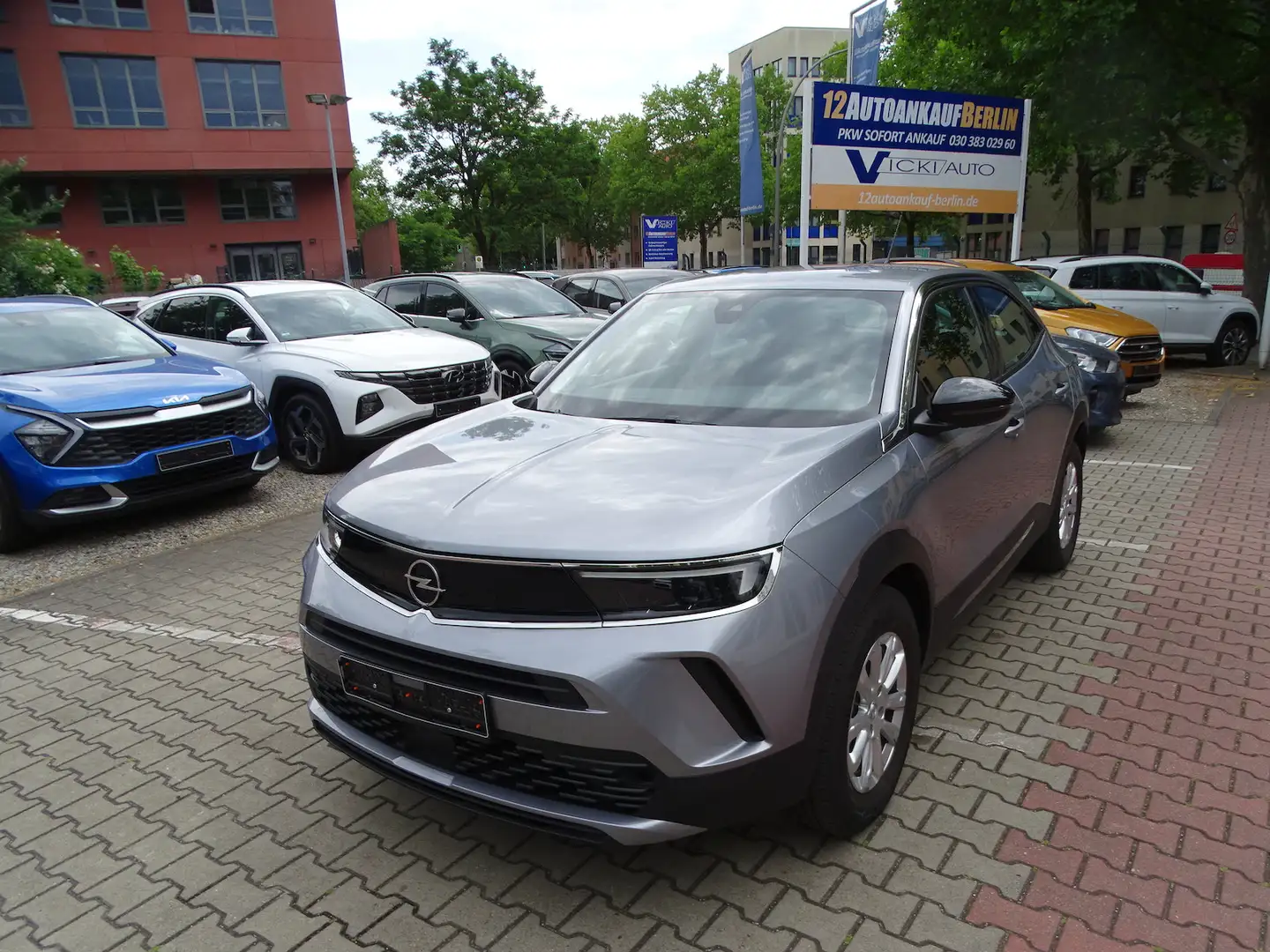 Opel Mokka-E e Edition Grau - 2