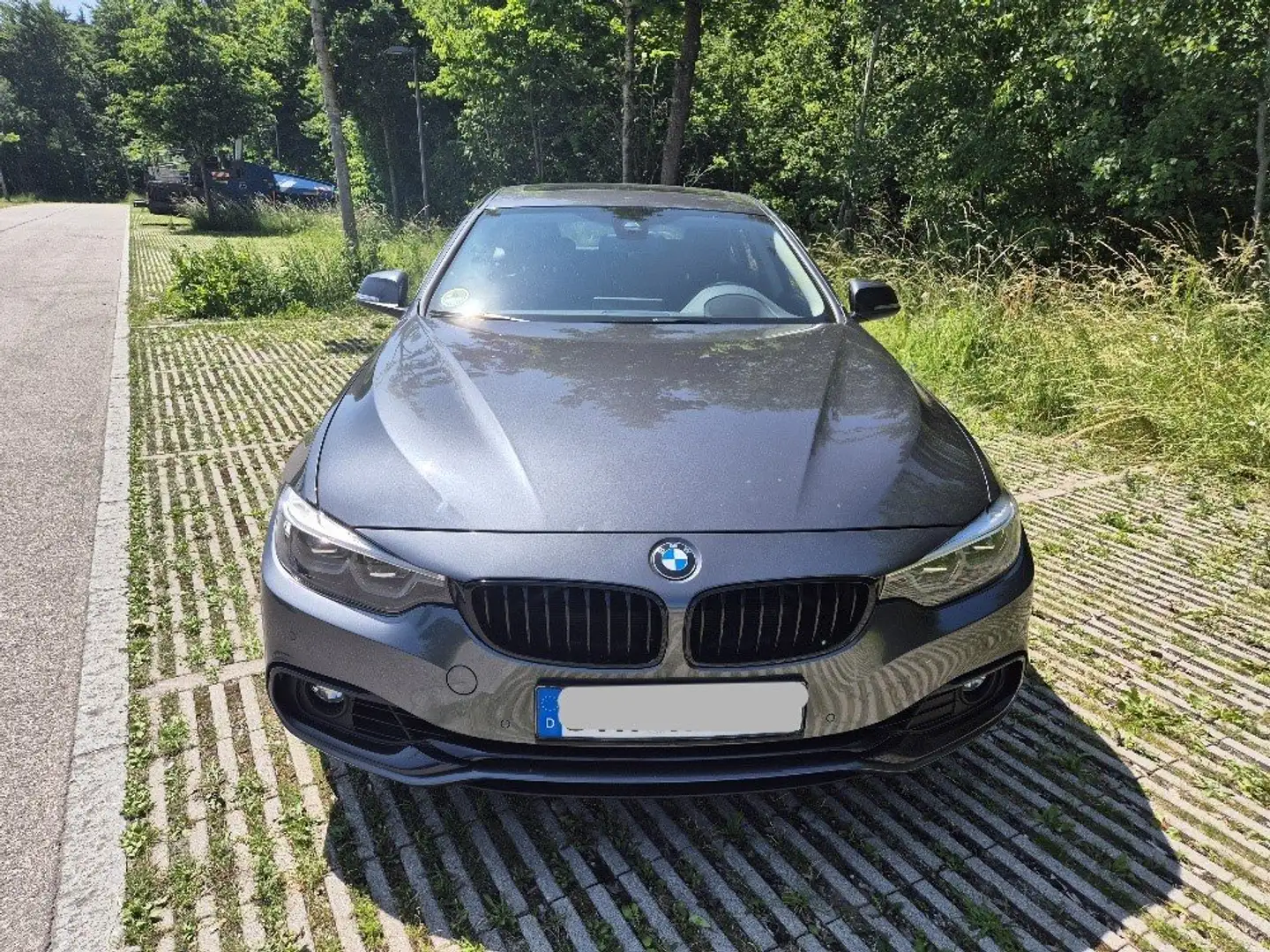 BMW 440 440i Gran Coupe Sport Line / Voll-LED Head Up AHK Silber - 2