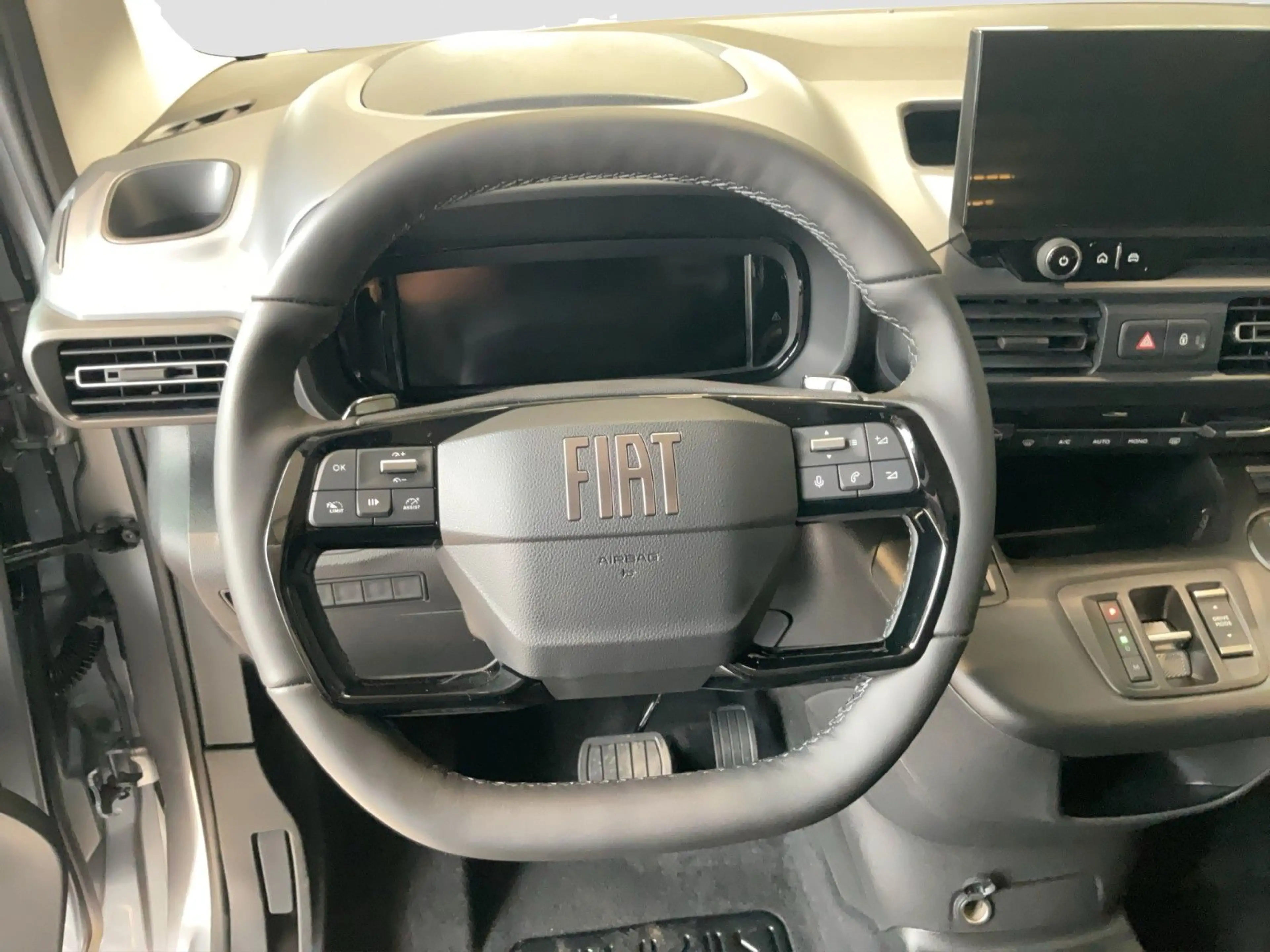Fiat Doblo Kombi L2 75kW Kamera Navi Klima — photo 13
