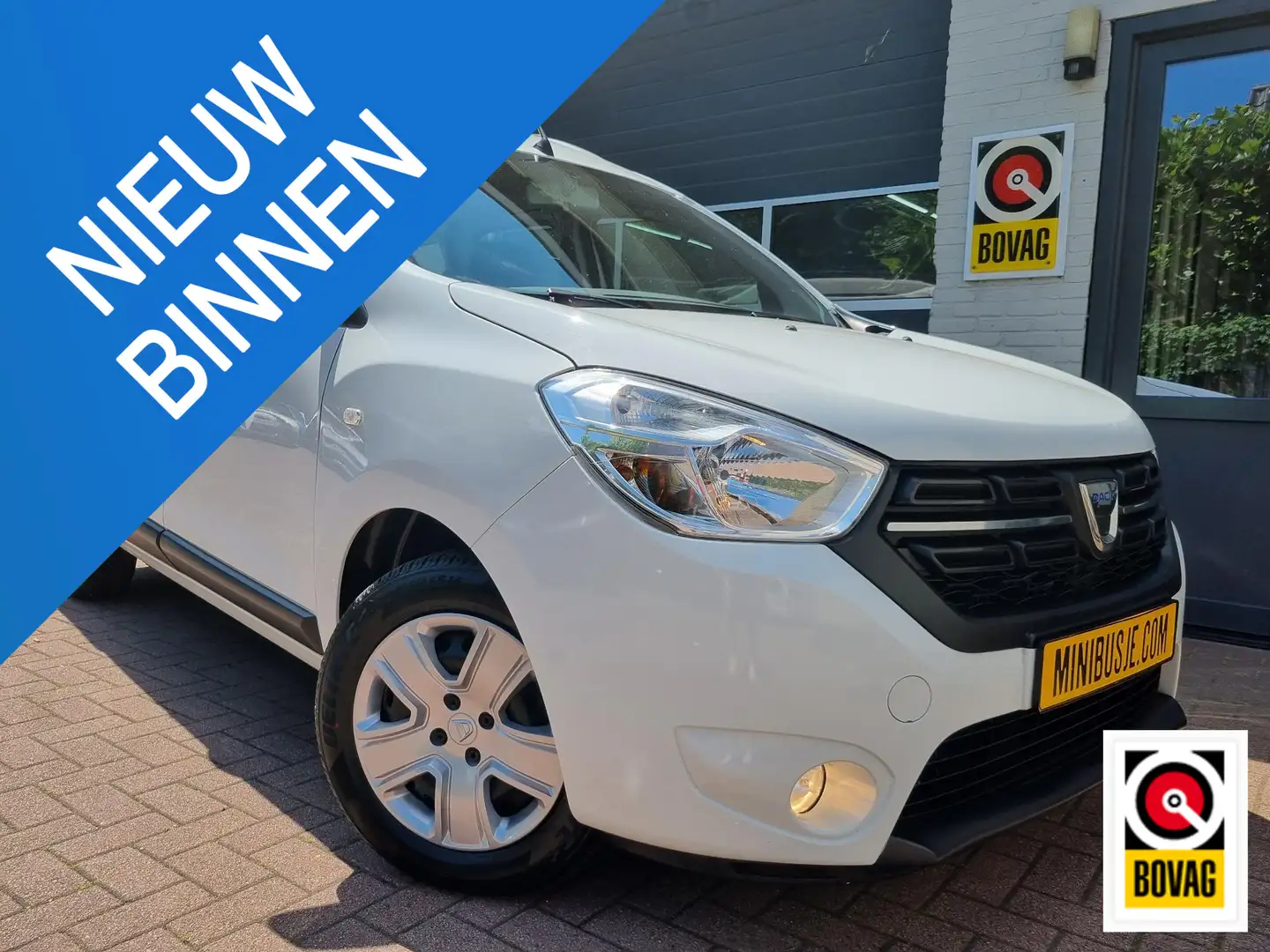 Dacia Dokker 1.3 TCe 130pk. Comfort AIRCO / CRUISE / ALL-SEASON Wit - 1