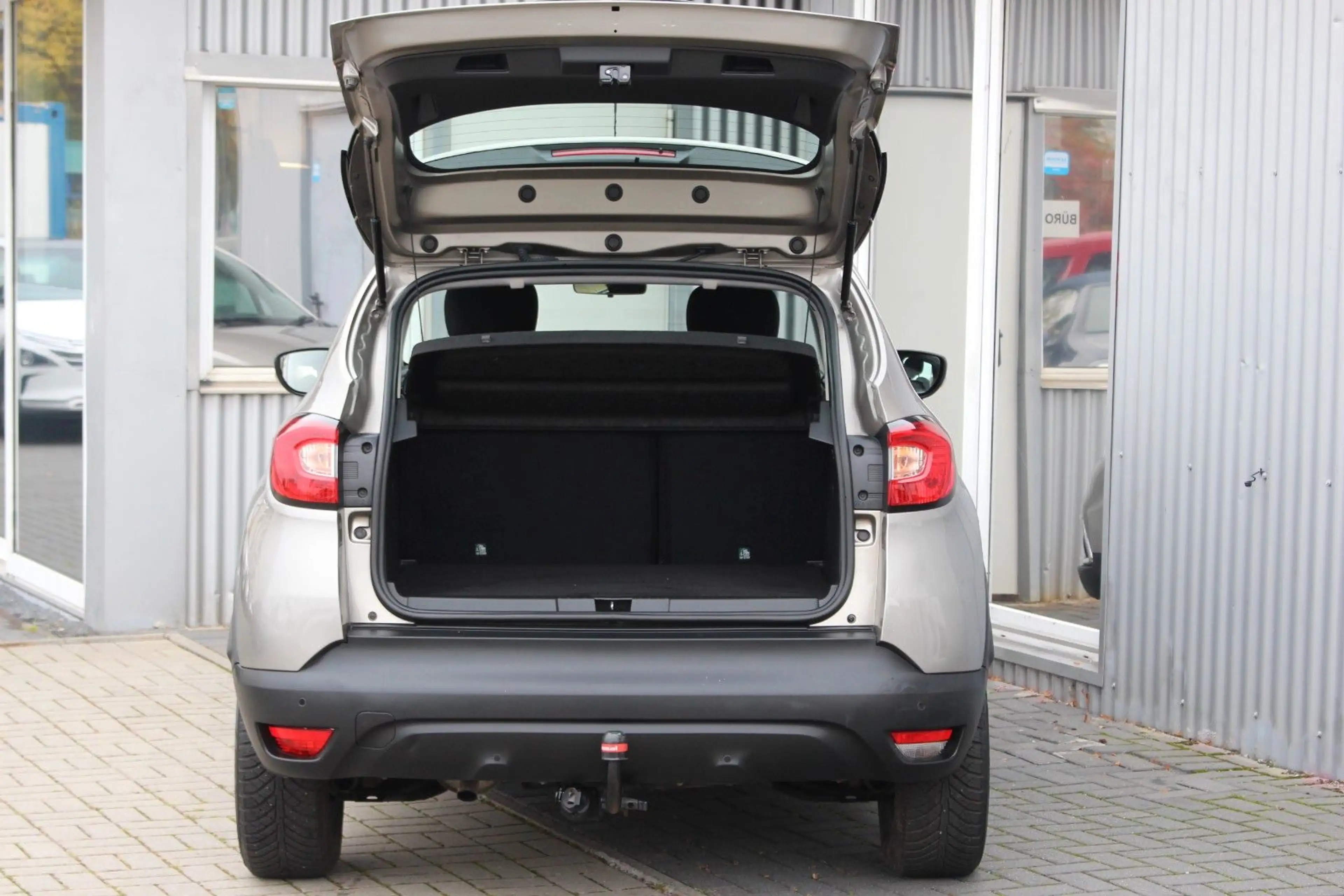 Renault Captur TCe 120 Automatik XMOD+Navi+Kamera+AHK — photo 9