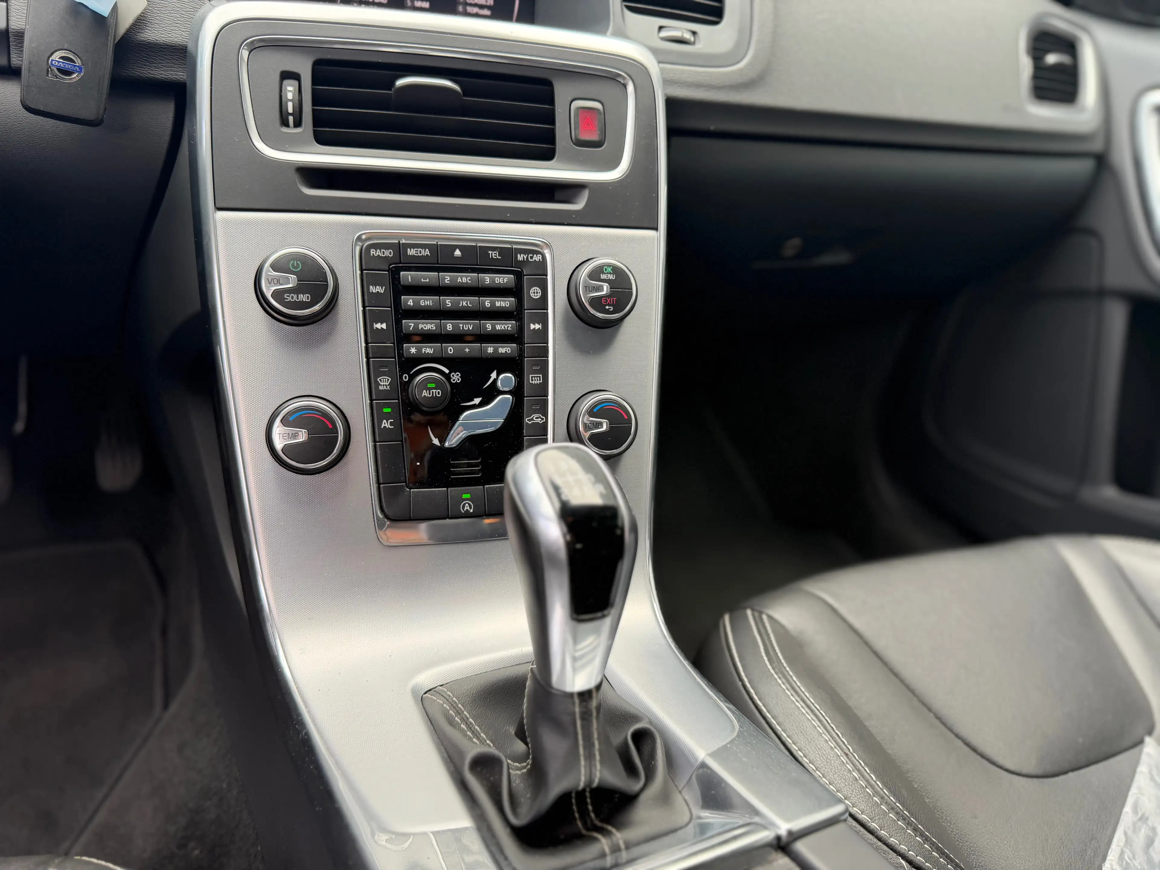 Volvo V60 V60 2.0 D2 — photo 6