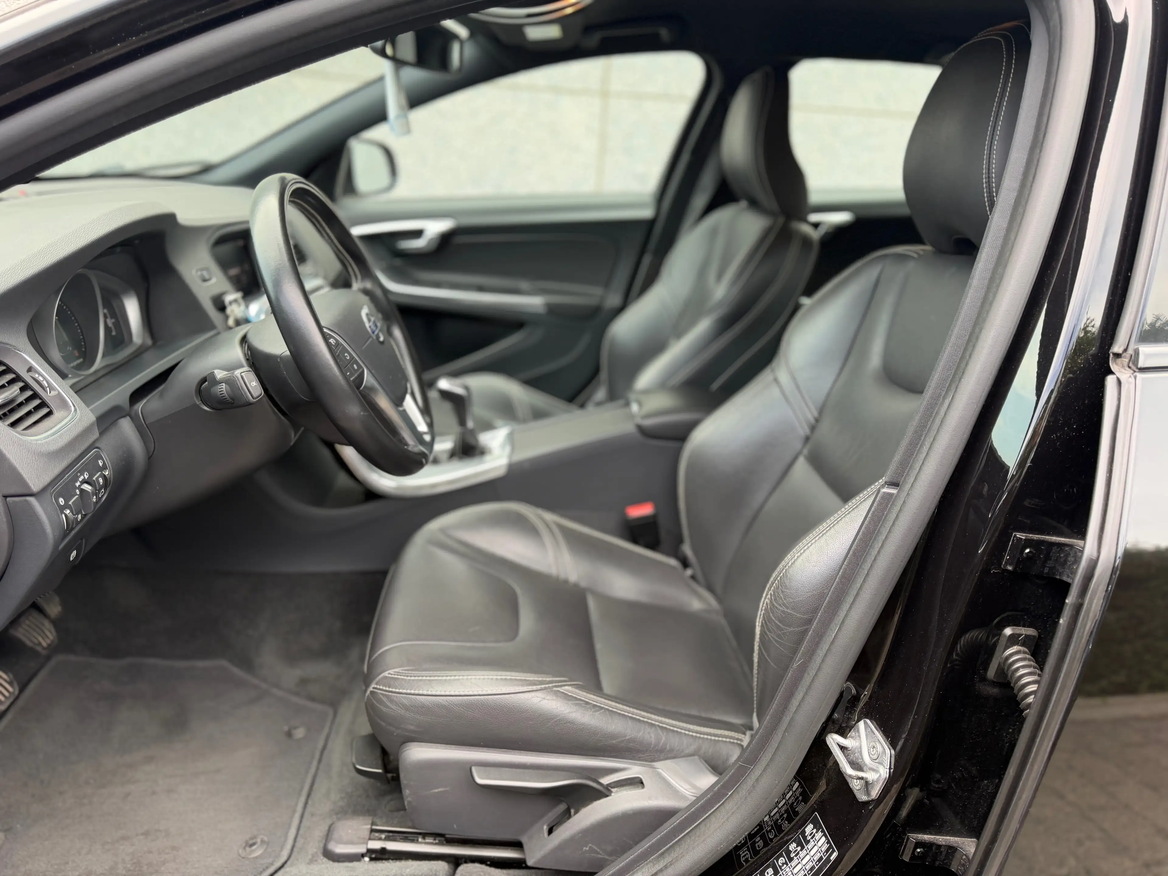 Volvo V60 V60 2.0 D2 — photo 8