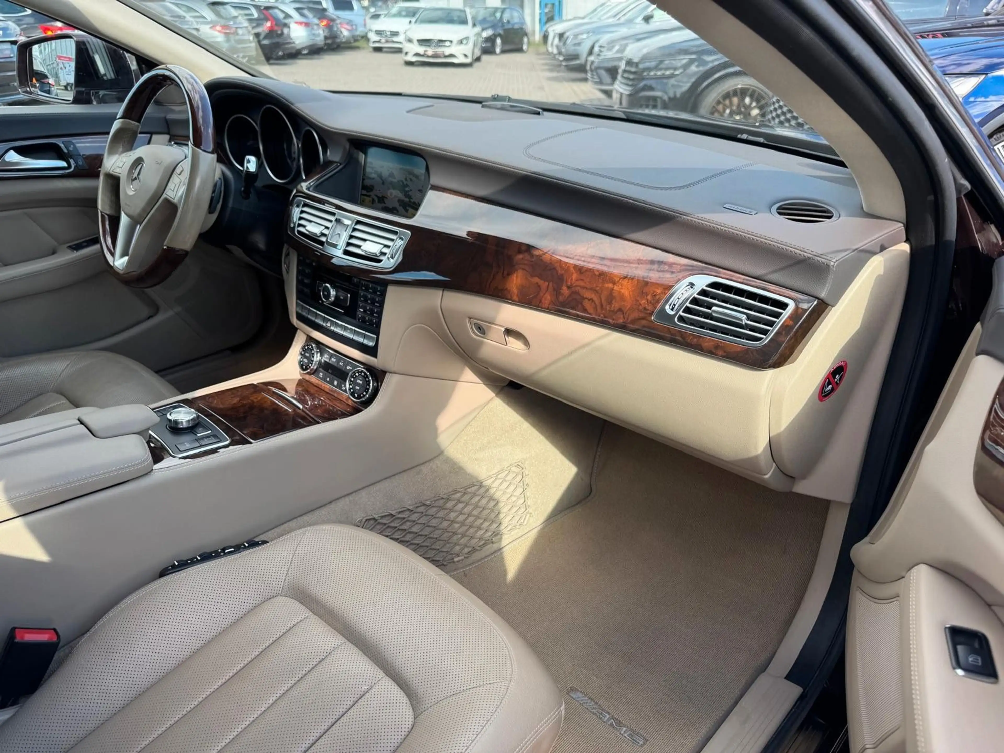 Mercedes-Benz CLS 350 CLS350 BlueEfficiency"7G-TRONIC"AMG PAKET"S.DACH — photo 15