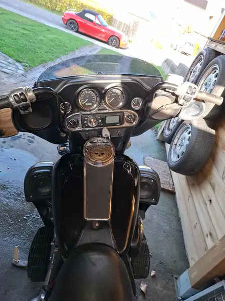 Harley-Davidson Electra Glide - foto 3