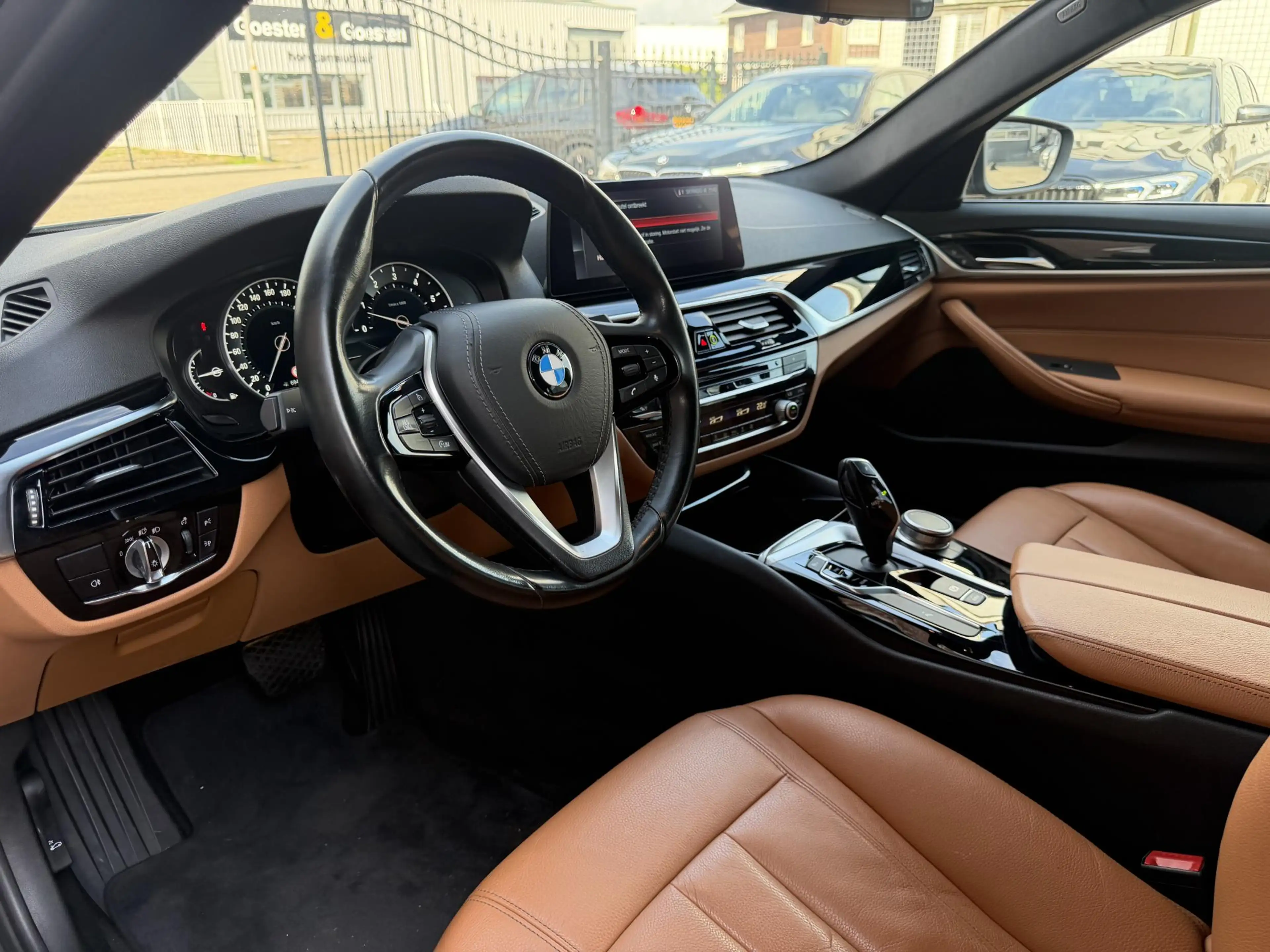 BMW 520 5-serie Touring 520i Executive Leder|ShadowLine|LC — photo 3