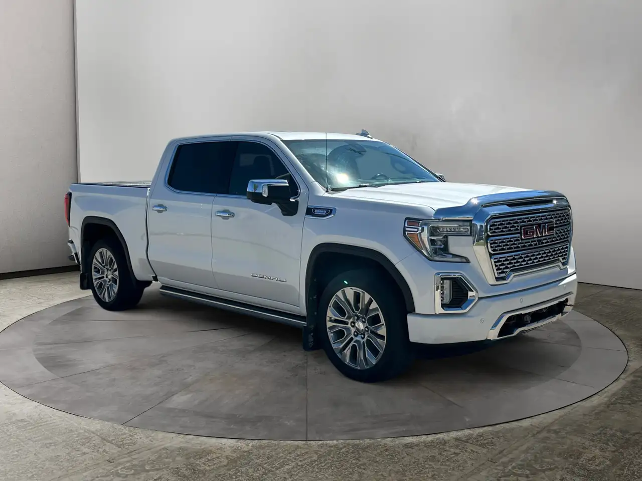GMC Sierra 1500 photo GMC Sierra 1500