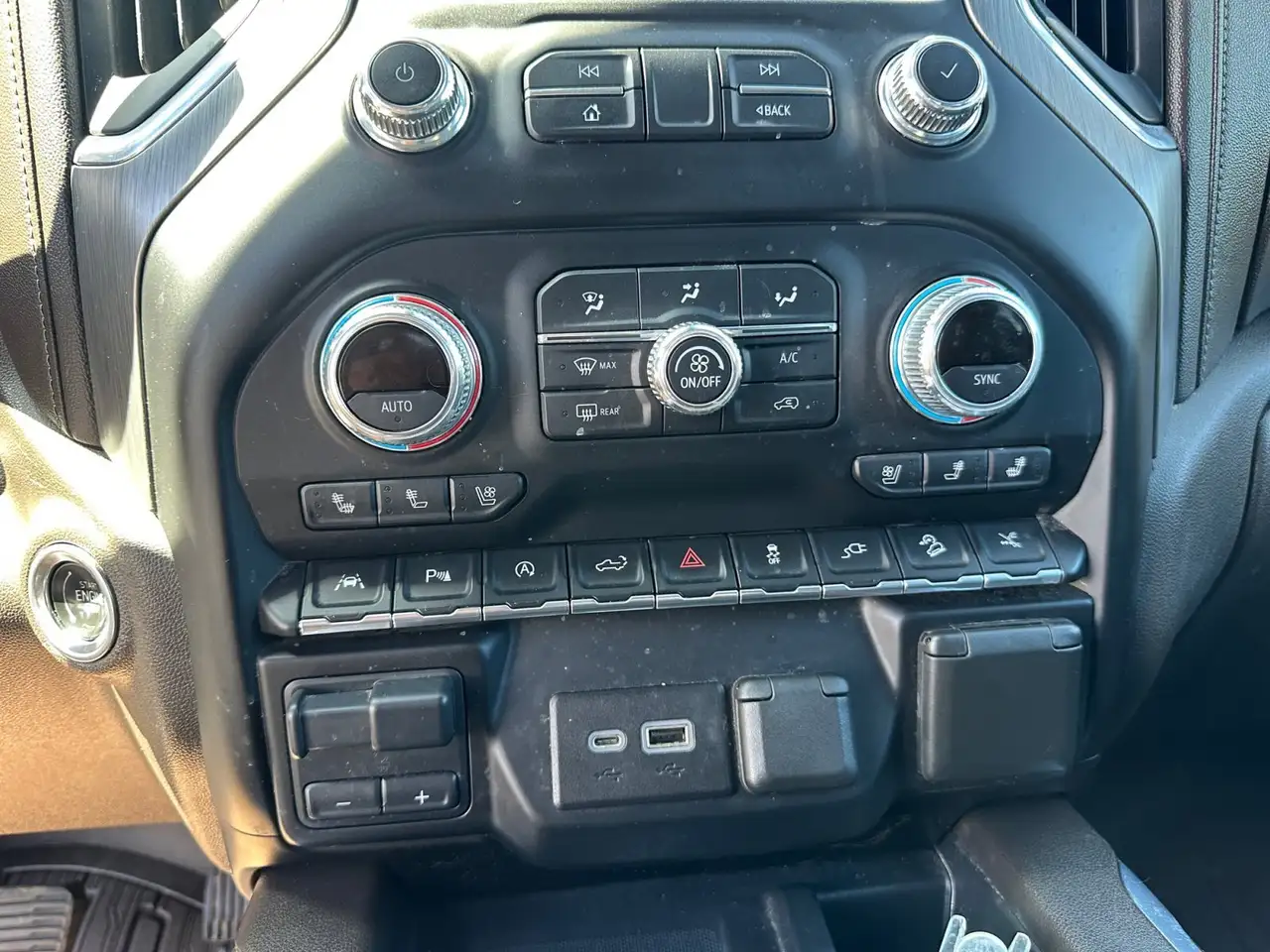 GMC Sierra 1500 photo GMC Sierra 1500