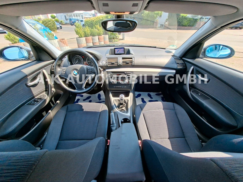 BMW 116 i Limousine 4/5-TRG — photo 5