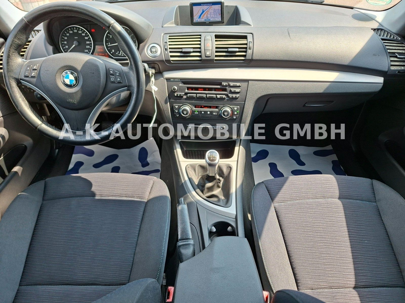 BMW 116 i Limousine 4/5-TRG — photo 13