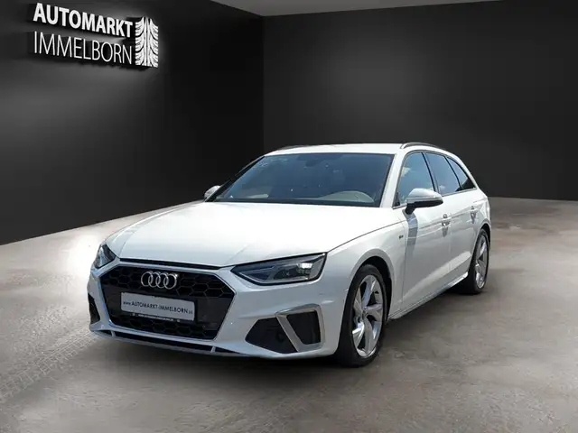 Audi A4 view 3
