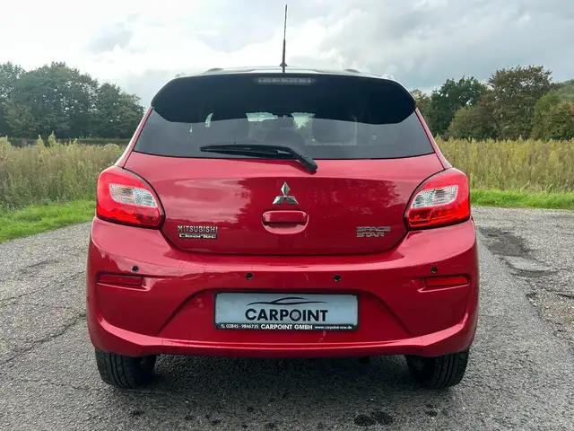 Mitsubishi Space Star view 4