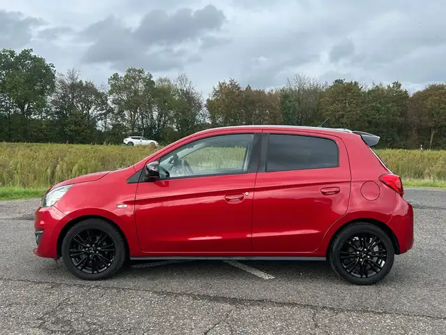 Mitsubishi Space Star view 2