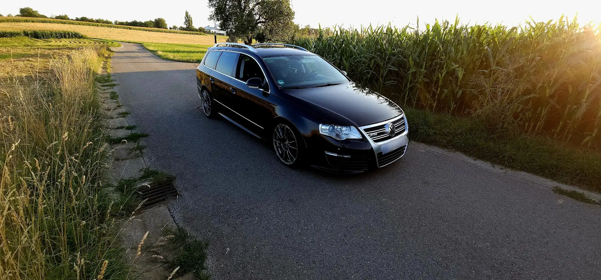 Volkswagen Passat Variant V6 FSI 4Motion DSG R36 - 1