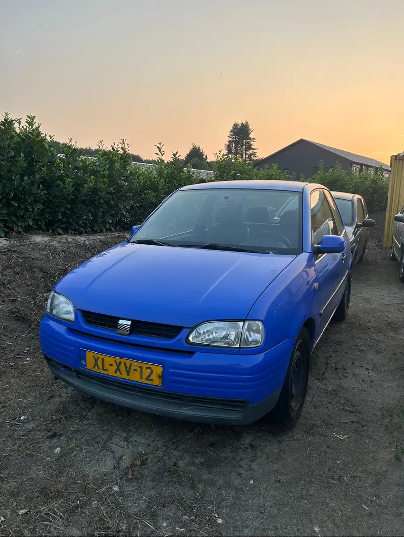SEAT Arosa 1.4i Cross Auto Blu/Azzurro - 1