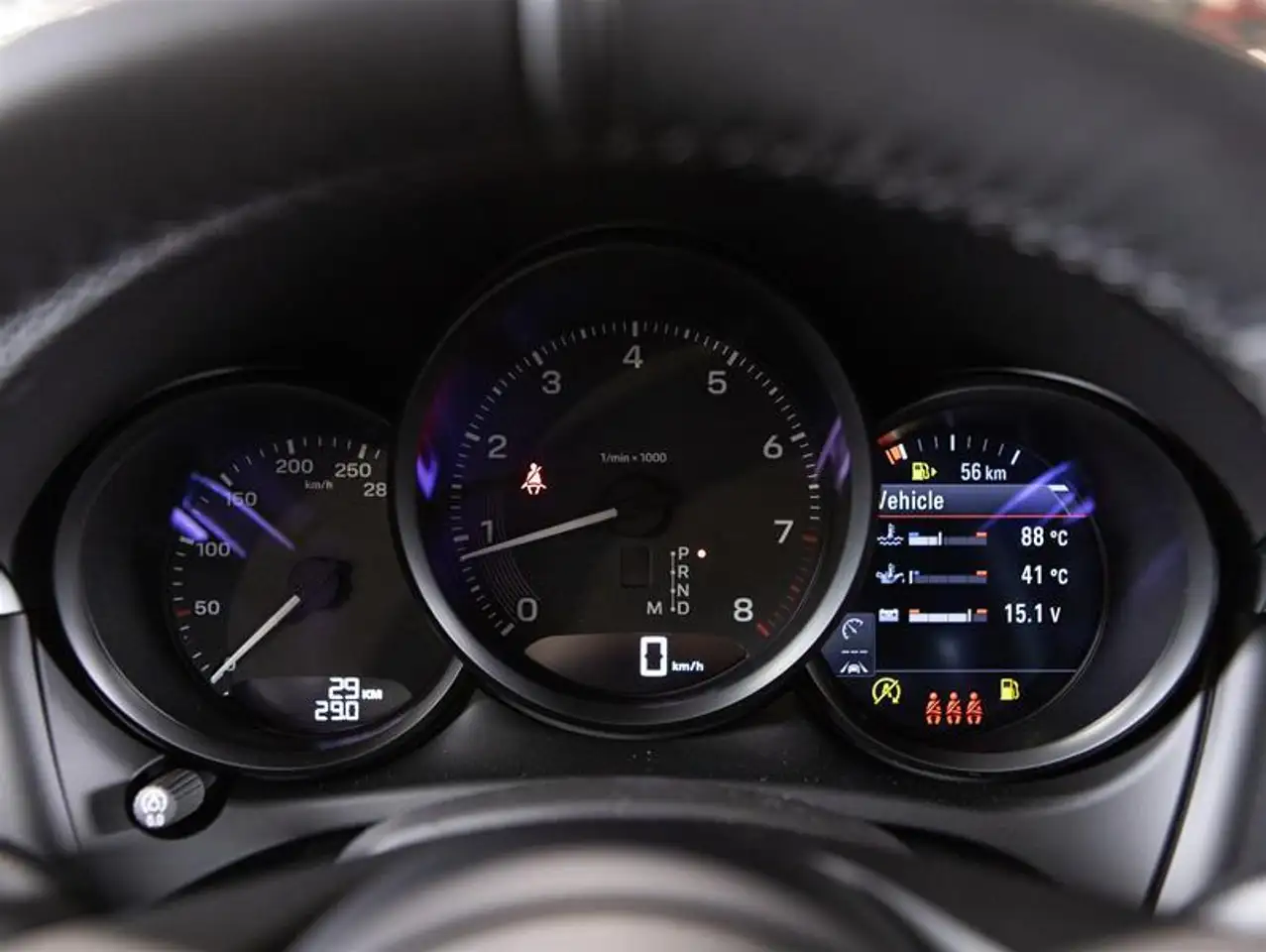 Porsche Macan снимка Porsche Macan
