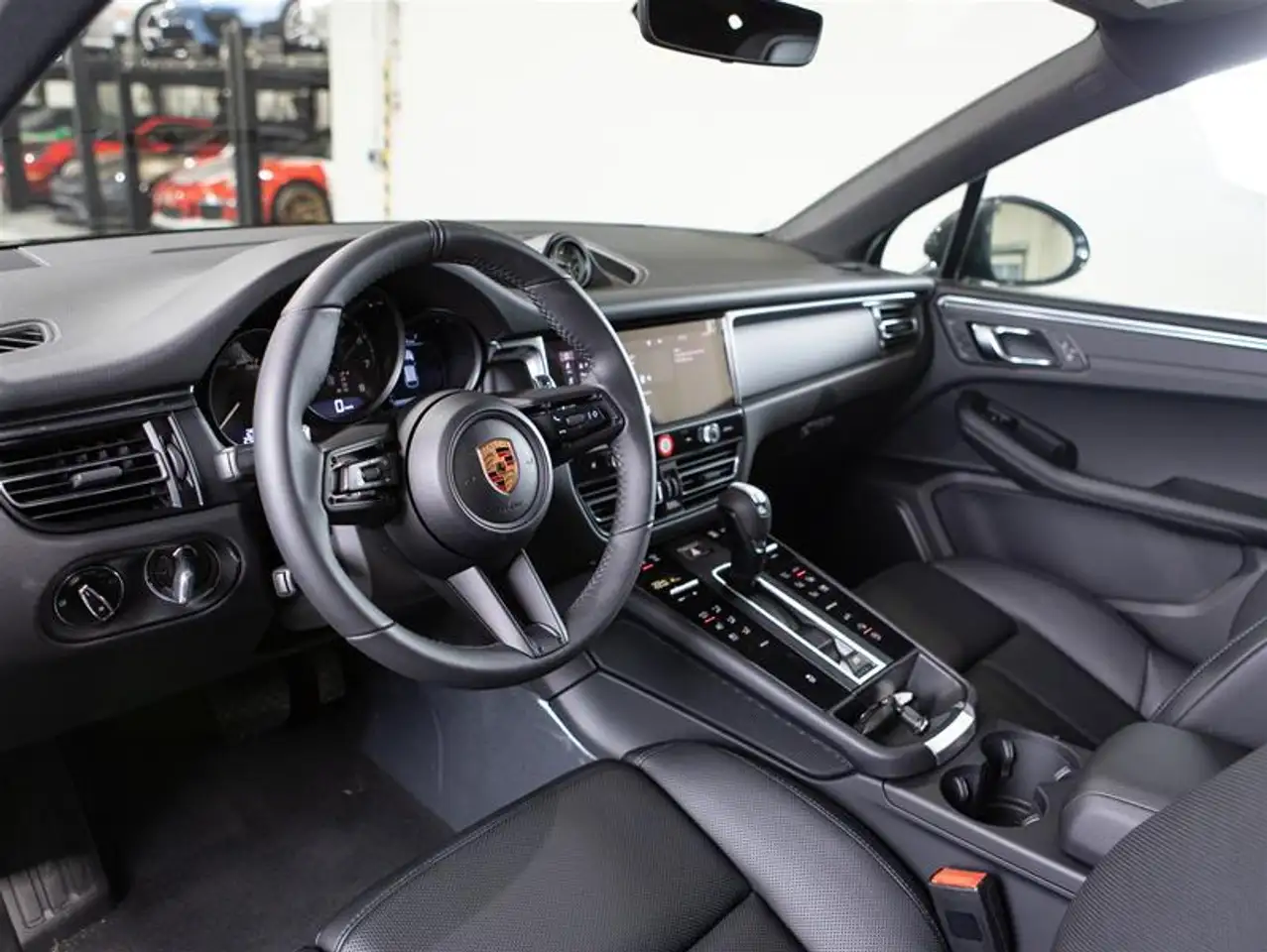 Porsche Macan снимка Porsche Macan