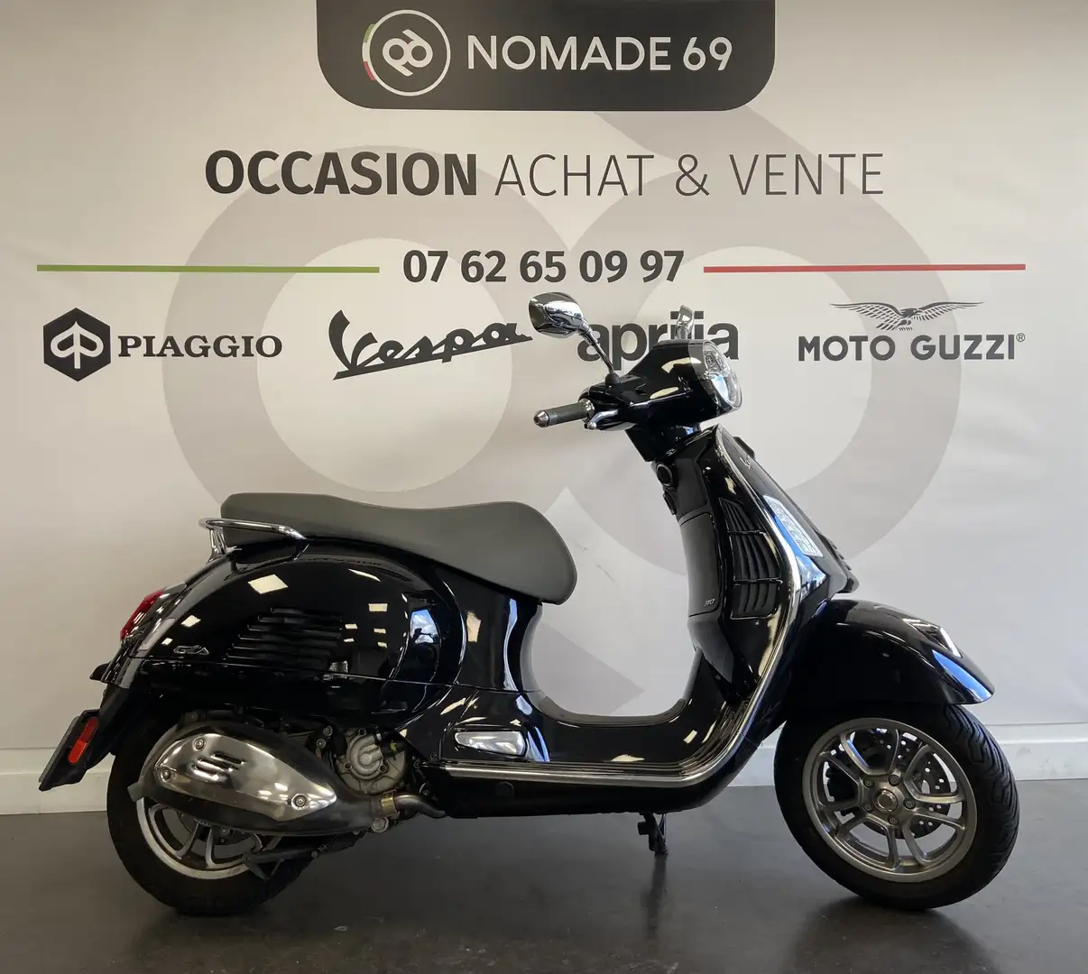 Vespa GTS 310 Noir - 1