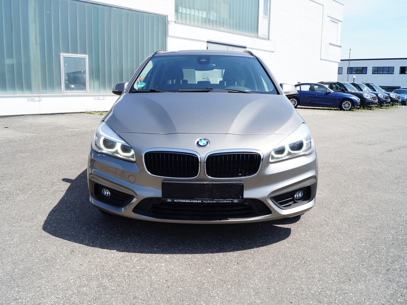 BMW 218 218i Active Tourer * Navi * LED * Parkassistent — photo 13