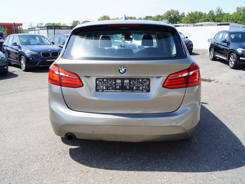 BMW 218 218i Active Tourer * Navi * LED * Parkassistent — photo 14
