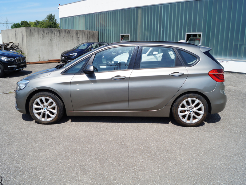 BMW 218 218i Active Tourer * Navi * LED * Parkassistent — photo 2
